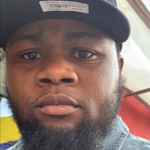 Meet your Posher, Sharrieff